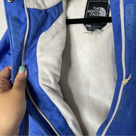 The North‎ Face inlux hyvent blue insulated blue women's jacket small outdoors - Picture 4 of 9